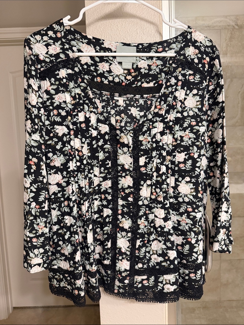 EUC Maeve Black Floral Lace-Trim Blouse